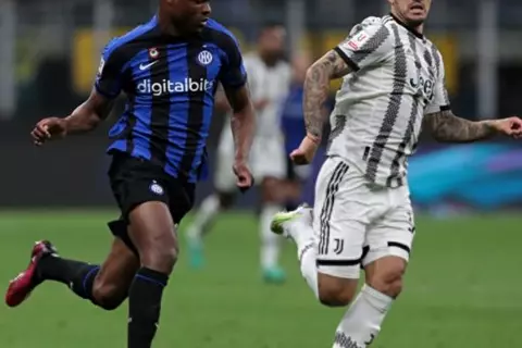 إنتر يجتاز يوفنتوس ويبلغ نهائي كأس إيطاليا